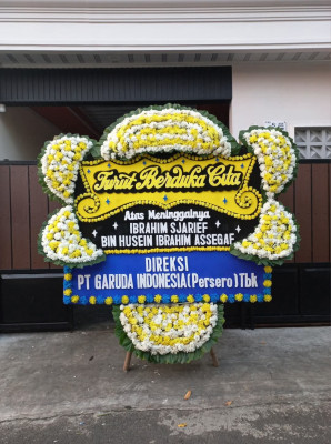 Papan Bunga Duka di Rajabasa Raya